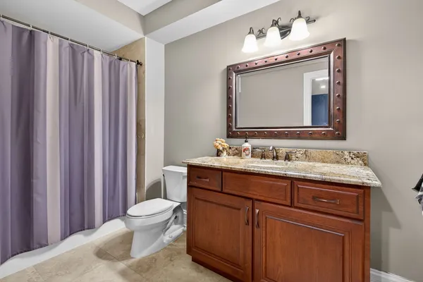 $850,000 | 11050 Siena Drive, Frankfort, IL 60423