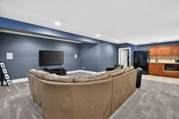 $850,000 | 11050 Siena Drive, Frankfort, IL 60423