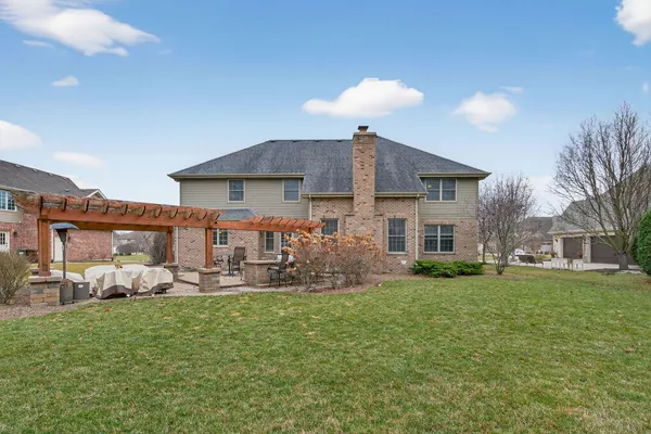 $850,000 | 11050 Siena Drive, Frankfort, IL 60423