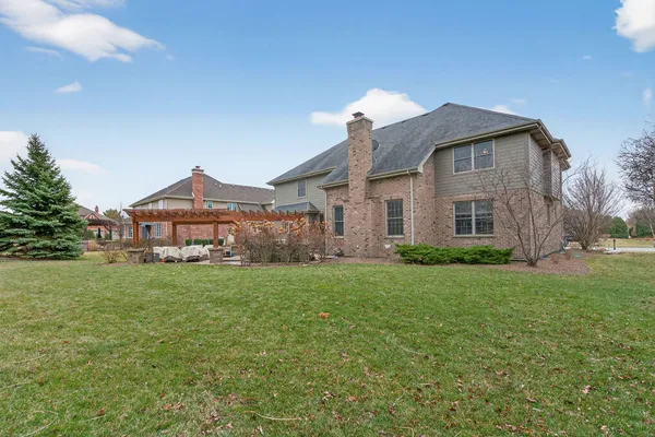 $850,000 | 11050 Siena Drive, Frankfort, IL 60423