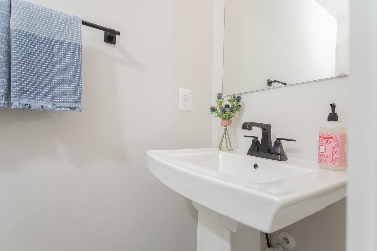 2754 Rdg Hvn Drive Harrisonburg, VA 22801 - Photo 26 of 64 a bathroom with a sink and a mirror