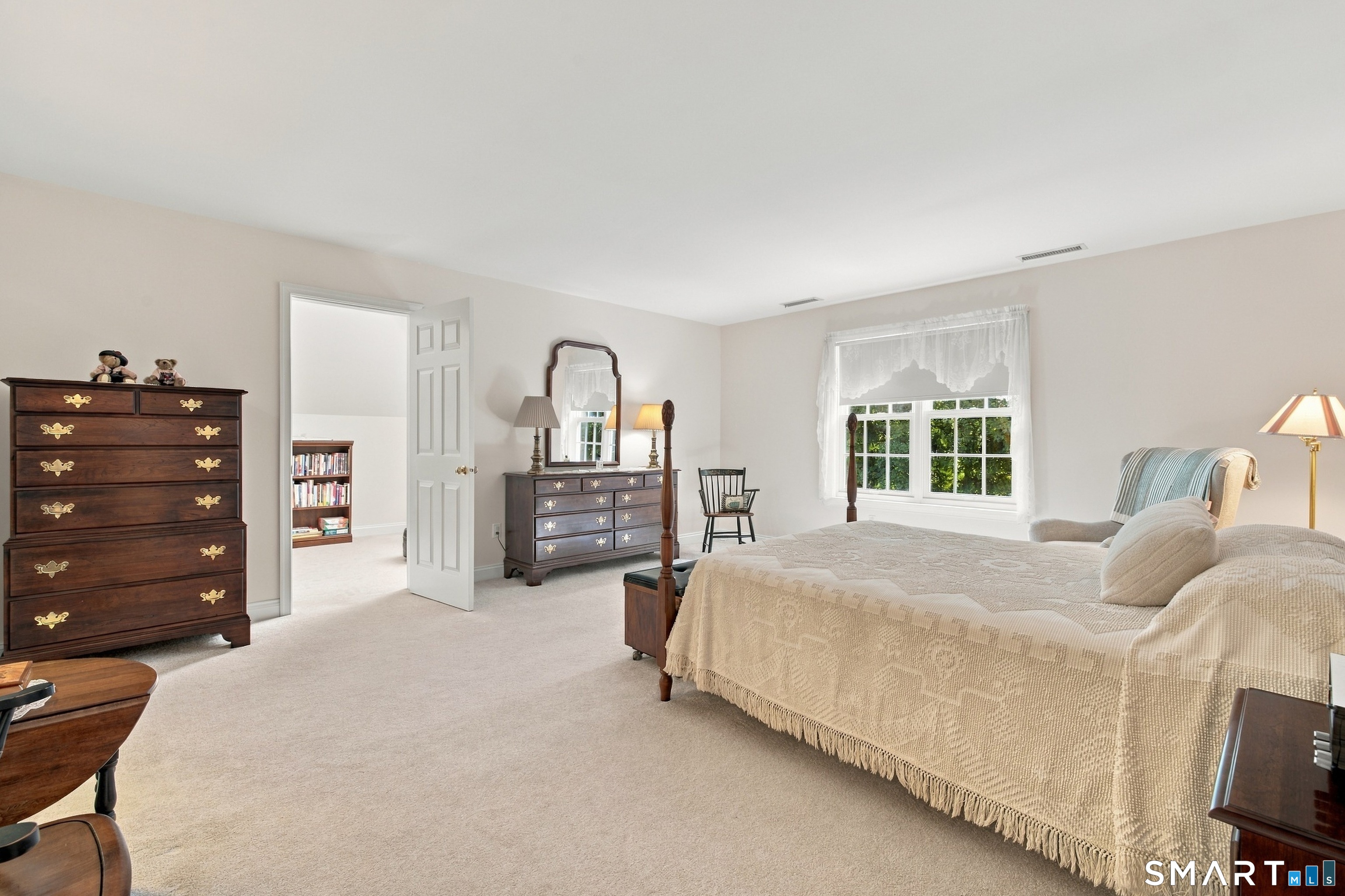 107 Randi Drive Madison, CT 06443 - Photo 28 of 39 Gallery Image 28
