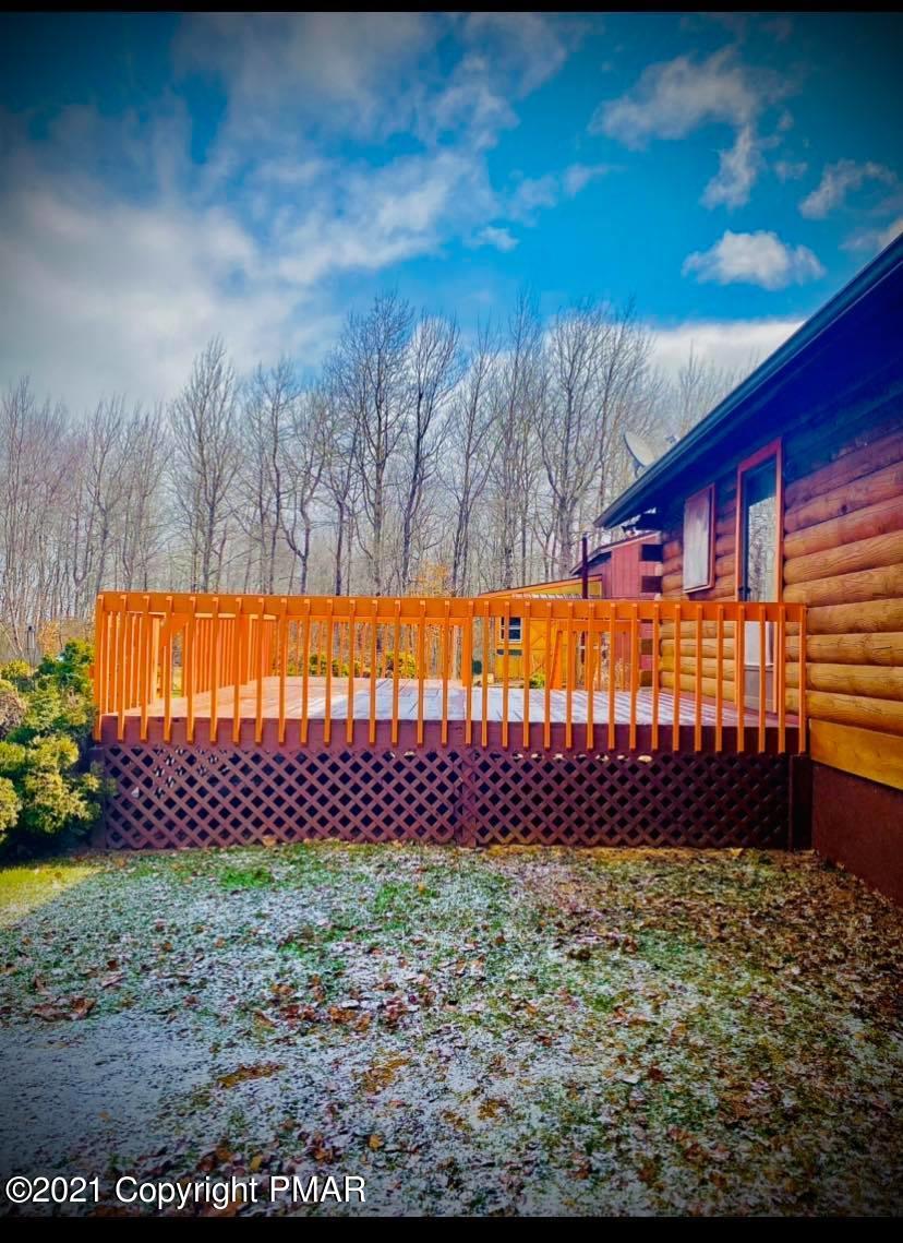297 Kuhenbeaker Road Blakeslee, PA 18610 - Photo 3 of 22 Back deck 2
