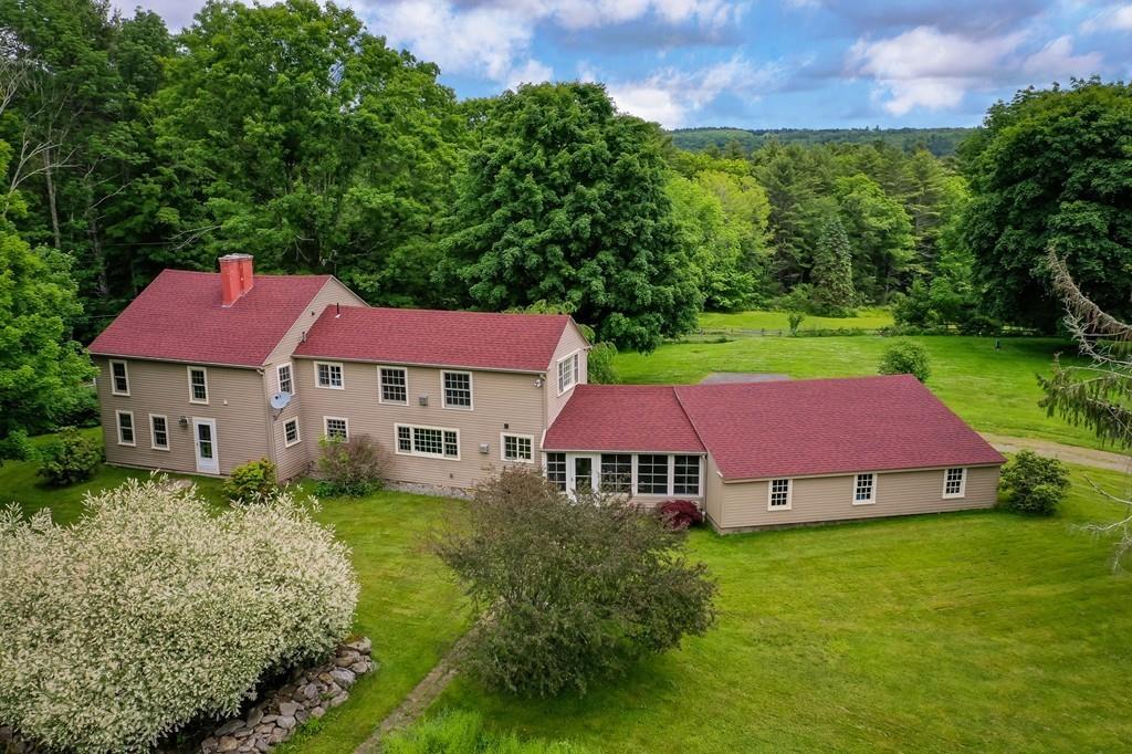 183 W Road Petersham, MA 01366 - Photo 4 of 30 Gallery Image 4