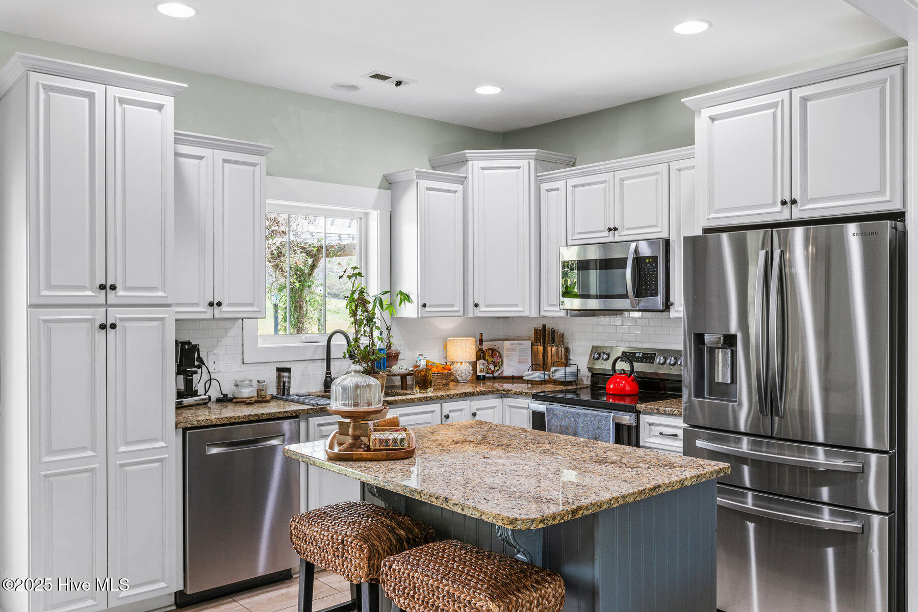 5994 Gray Squirrel Path Southport, NC 28461 - Photo 14 of 57 013_5994_gray_squirrel_path-13_447