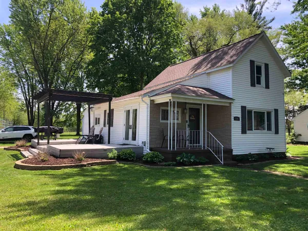 $165,000 | 234 Union Street, Shepherd, MI 48883