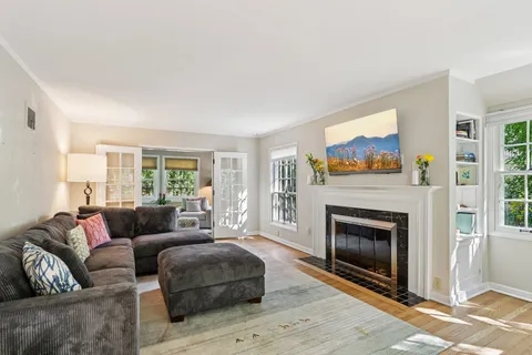 $1,150,000 | 725 Seneca Place, Madison, WI 53711