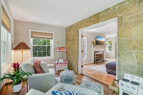 $1,150,000 | 725 Seneca Place, Madison, WI 53711