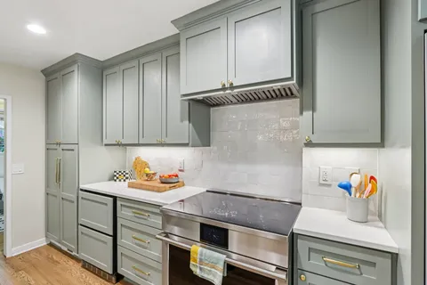 $1,150,000 | 725 Seneca Place, Madison, WI 53711