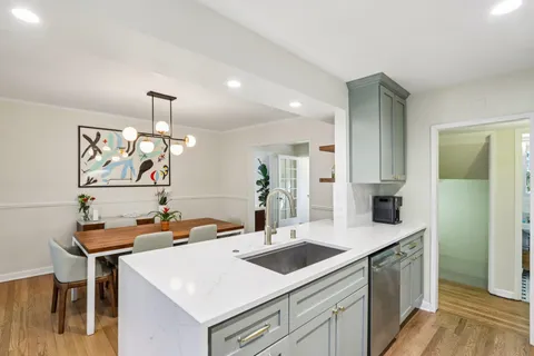 $1,150,000 | 725 Seneca Place, Madison, WI 53711