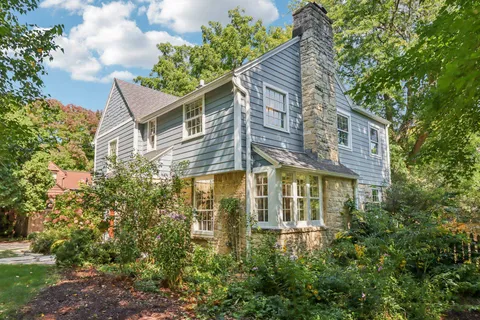 $1,150,000 | 725 Seneca Place, Madison, WI 53711