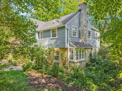 $1,150,000 | 725 Seneca Place, Madison, WI 53711