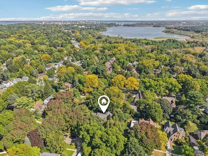 $1,150,000 | 725 Seneca Place, Madison, WI 53711
