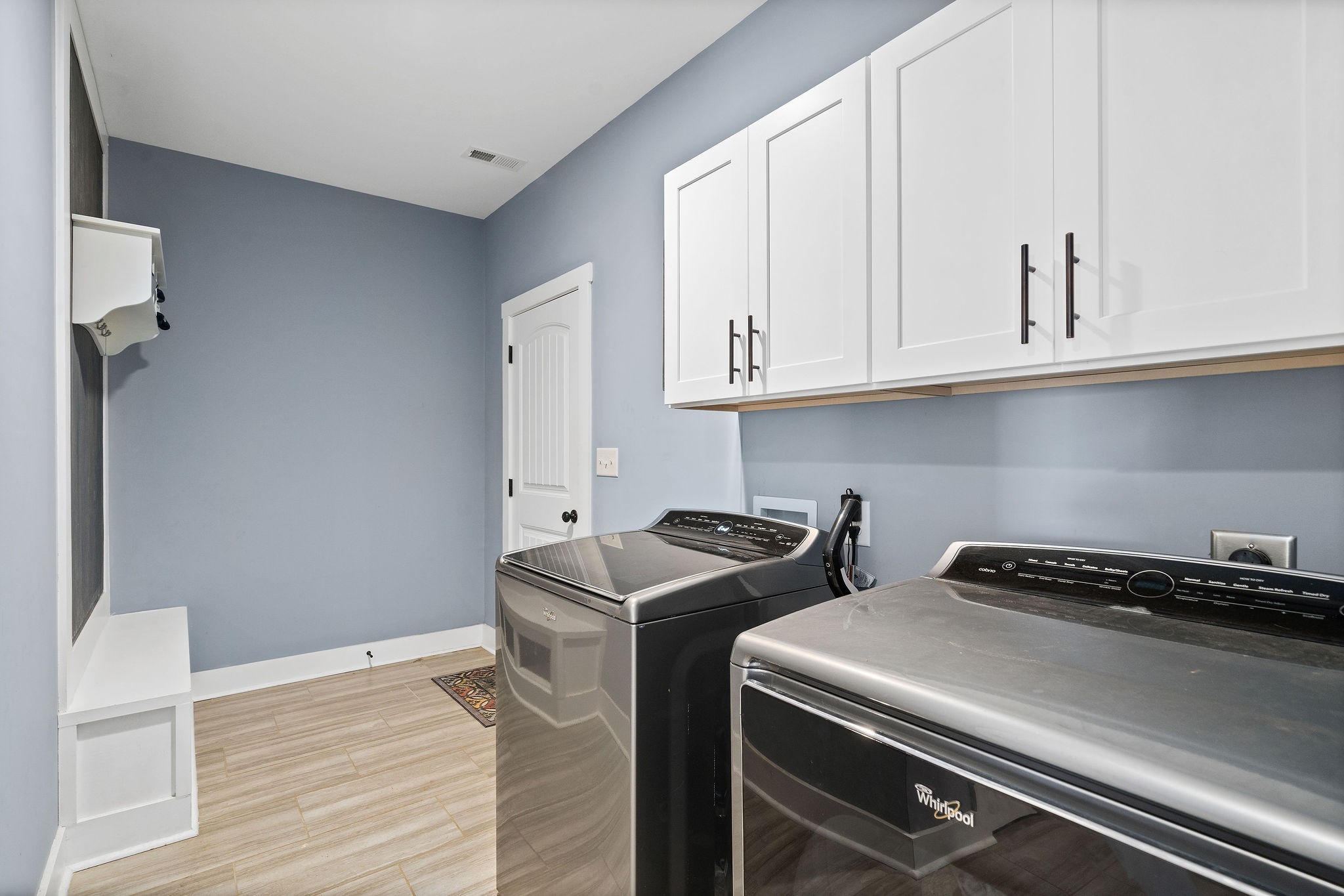 2147 Lock B Road North Clarksville, TN 37043 - Photo 22 of 50 a utility room with cabinets