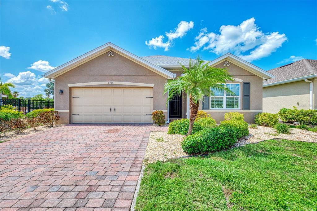 8905 Excelsior Loop Venice, FL 34293 - Photo 1 of 51 Gallery Image 1