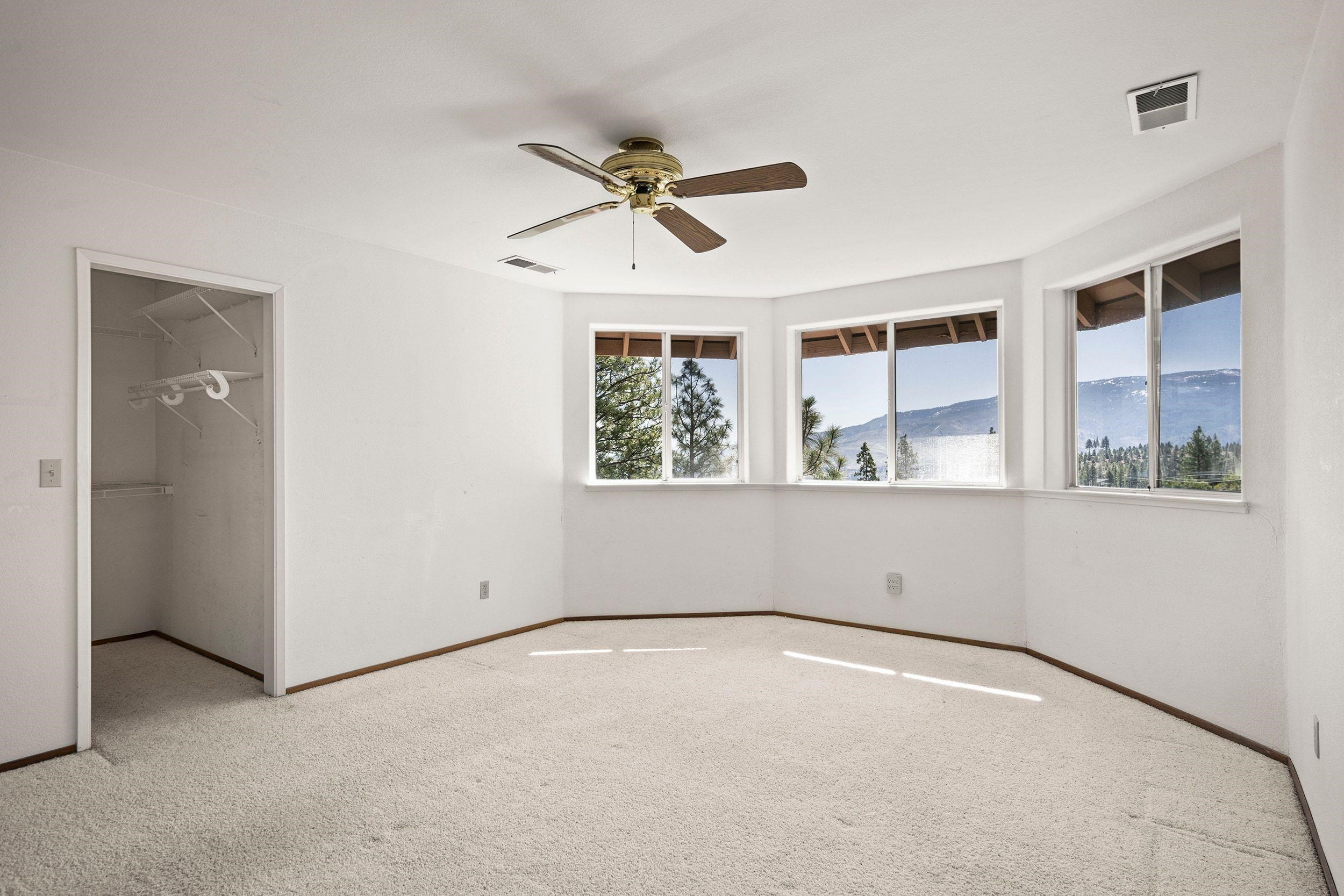 1020 Sunrise Creek Road Loyalton, CA 96118 - Photo 20 of 27 an empty room with windows