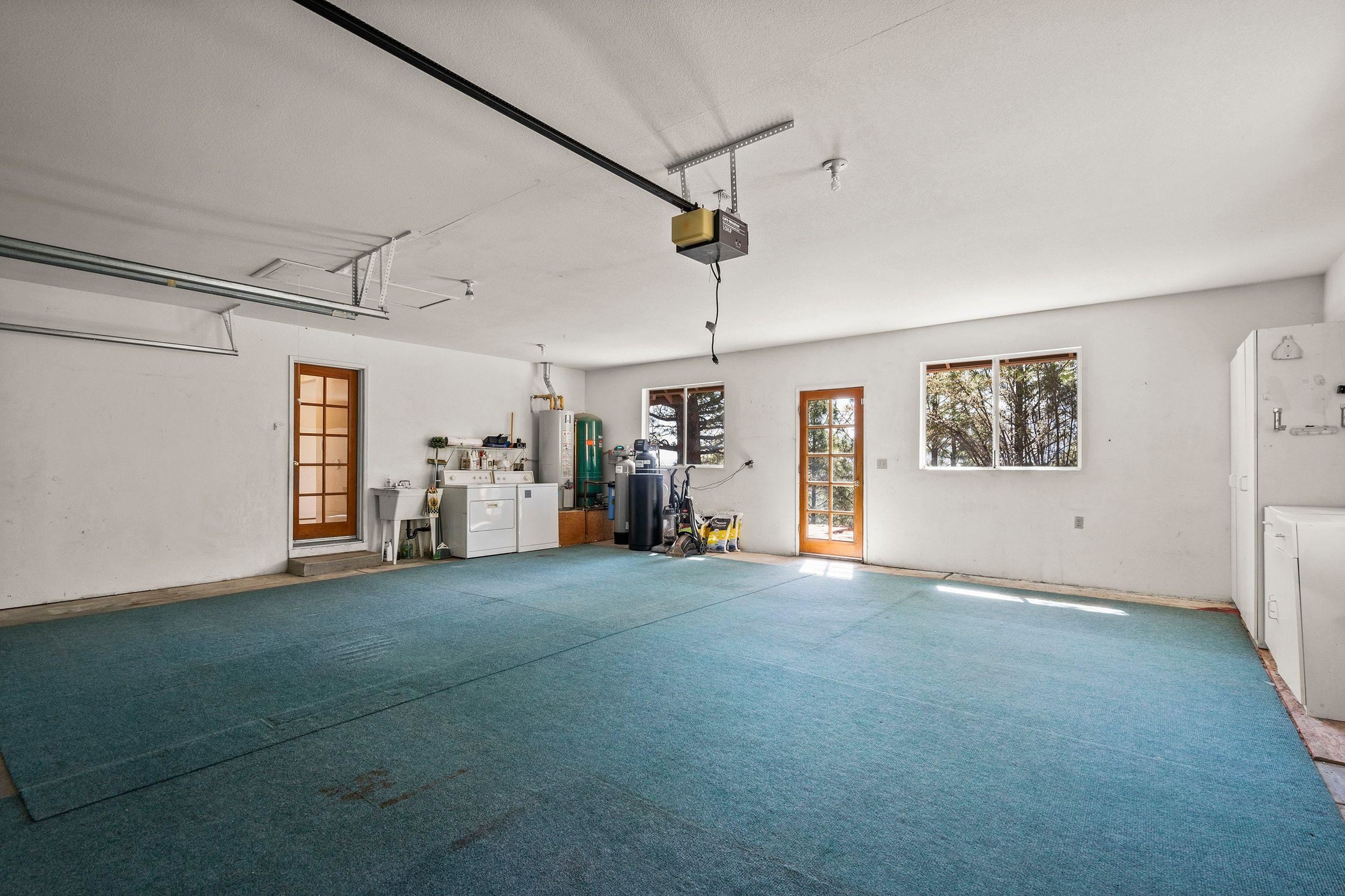 1020 Sunrise Creek Road Loyalton, CA 96118 - Photo 26 of 27 a view of empty room with closet