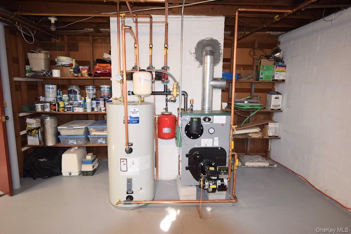 5 Stillwood Road Brookhaven, NY 11719 - Photo 19 of 22 Brand new heating system, days old.