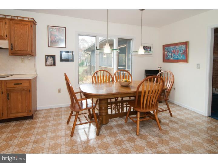 5822 Limeport Road Emmaus, PA 18049 - Photo 11 of 24 Breakfast Room