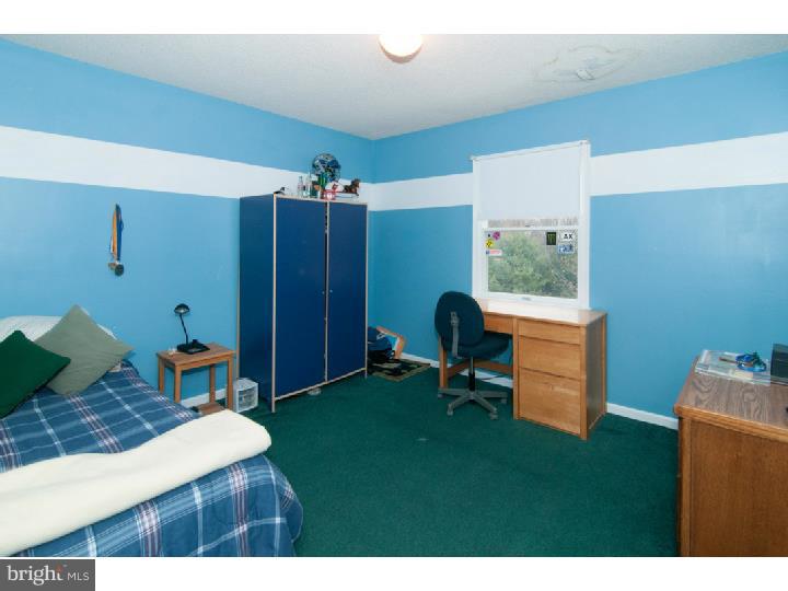 5822 Limeport Road Emmaus, PA 18049 - Photo 19 of 24 Bedroom 5