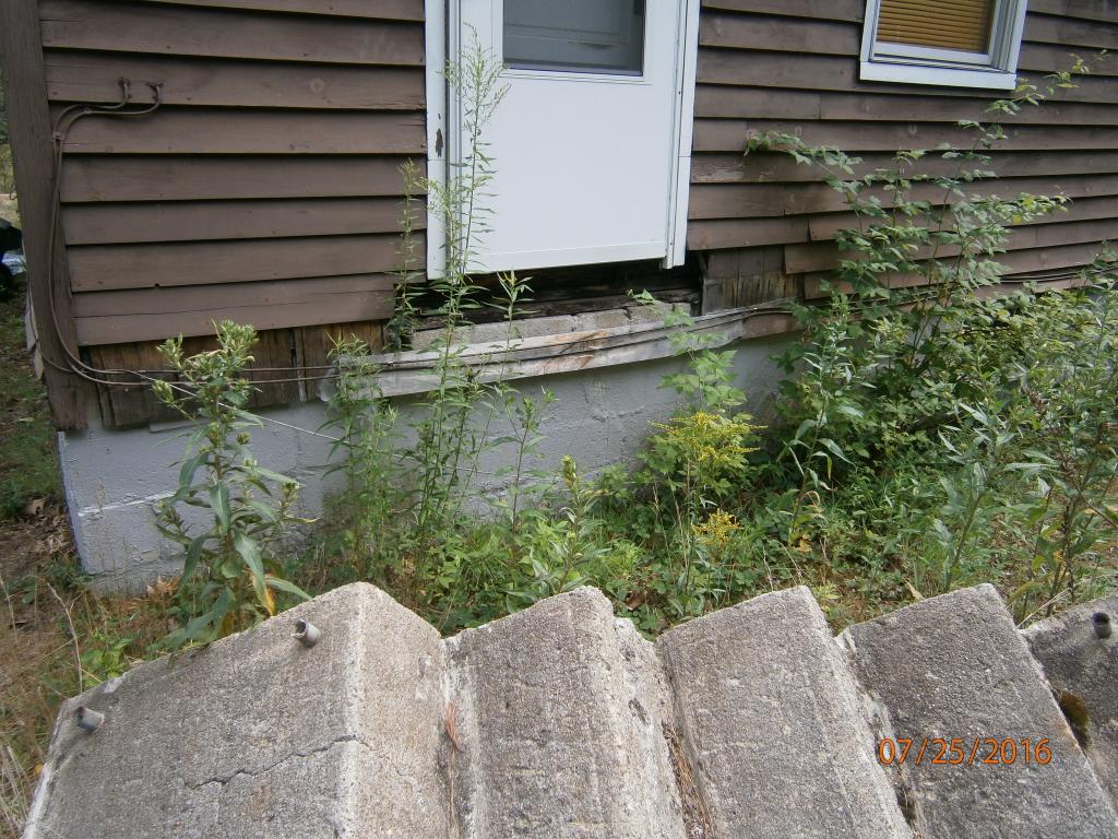 122 Chester Road Raymond, NH 03077 - Photo 13 of 14