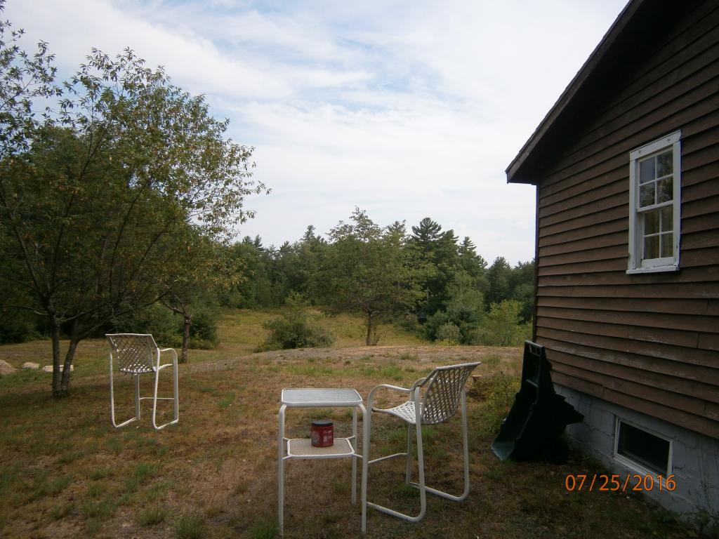 122 Chester Road Raymond, NH 03077 - Photo 4 of 14