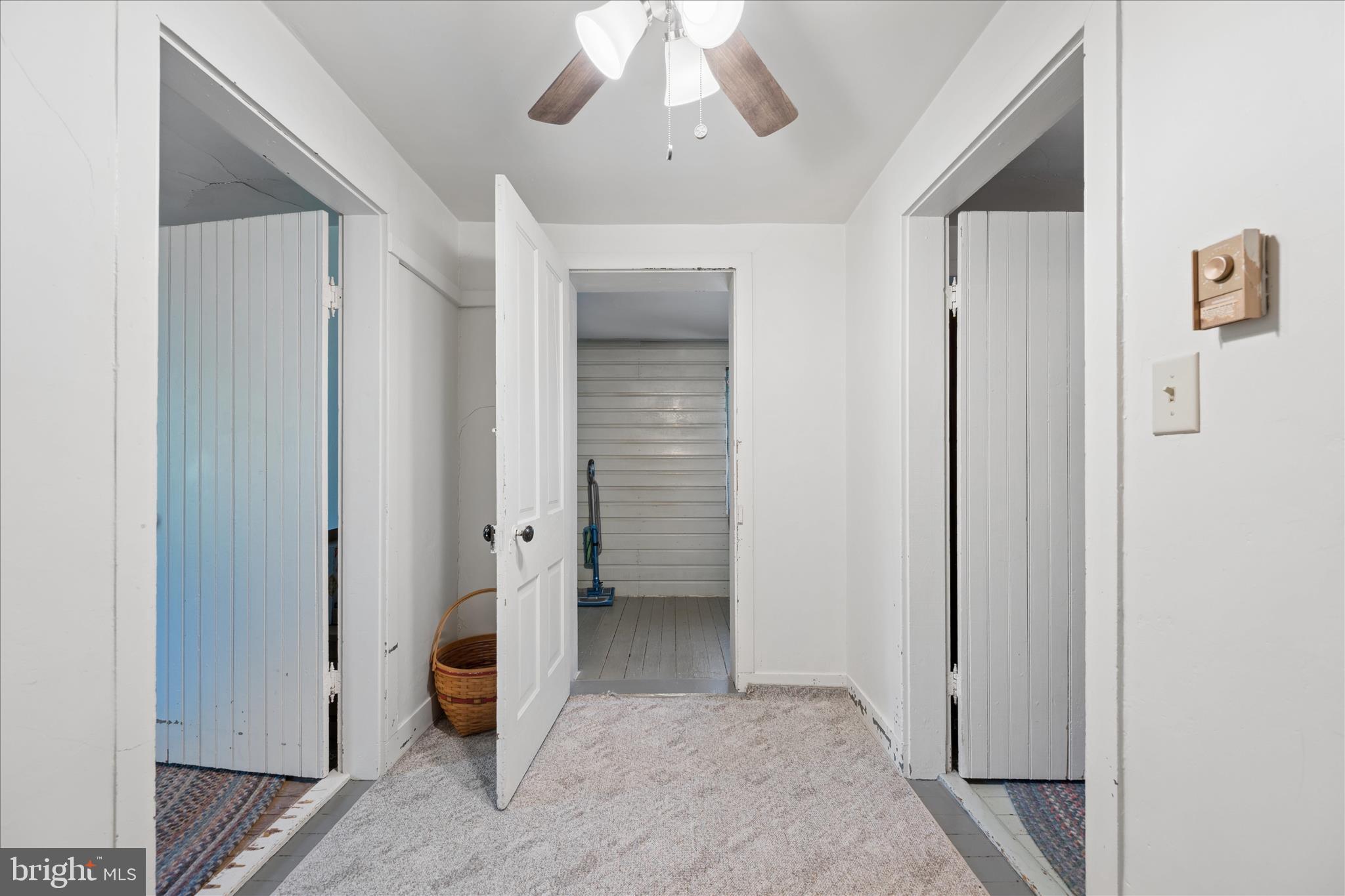 10701 Bennie Duncan Road Walkersville, MD 21793 - Photo 29 of 61 Hall