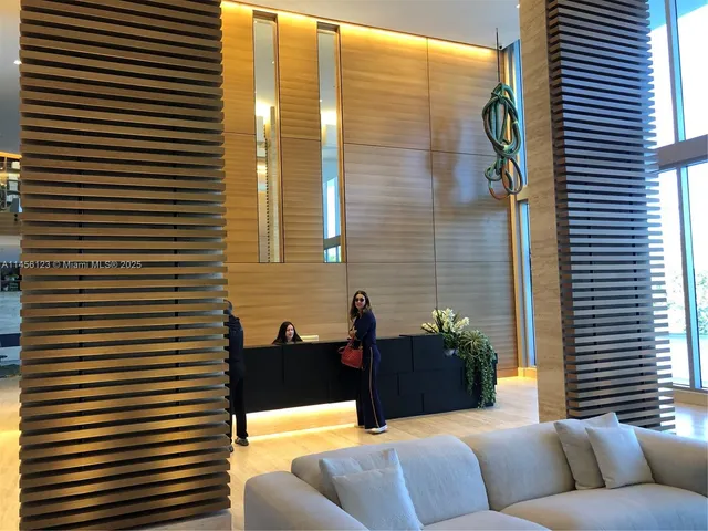 $705,000 | 16385 Biscayne Boulevard, Unit 1417, North Miami Beach, FL 33160