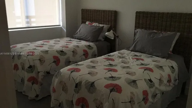 $705,000 | 16385 Biscayne Boulevard, Unit 1417, North Miami Beach, FL 33160