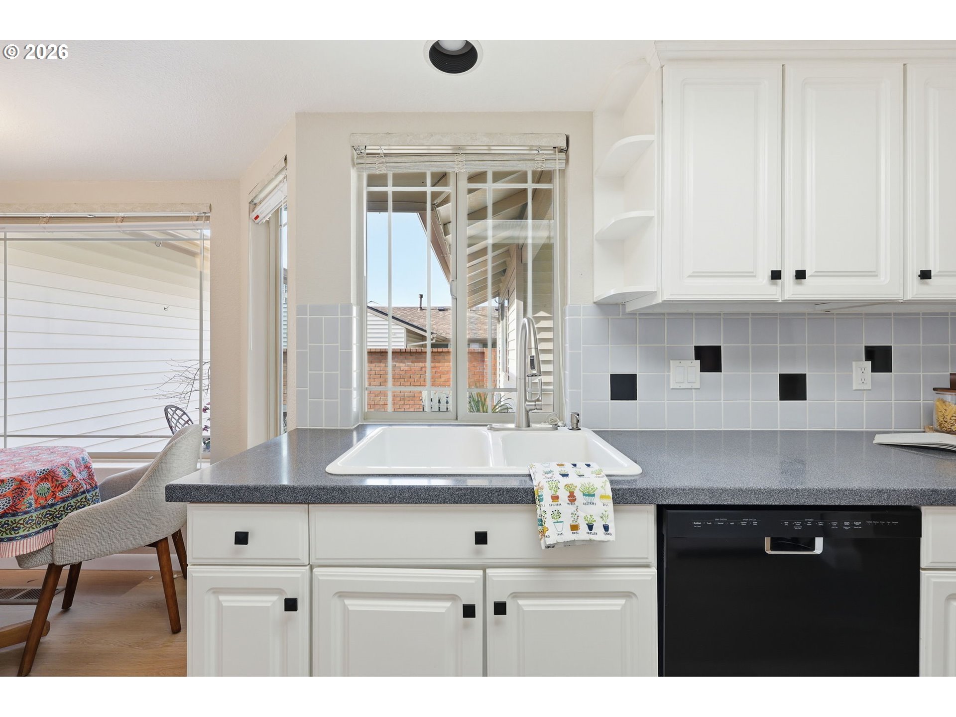 15765 Southwest Greens Way Portland, OR 97224 - Photo 14 of 32