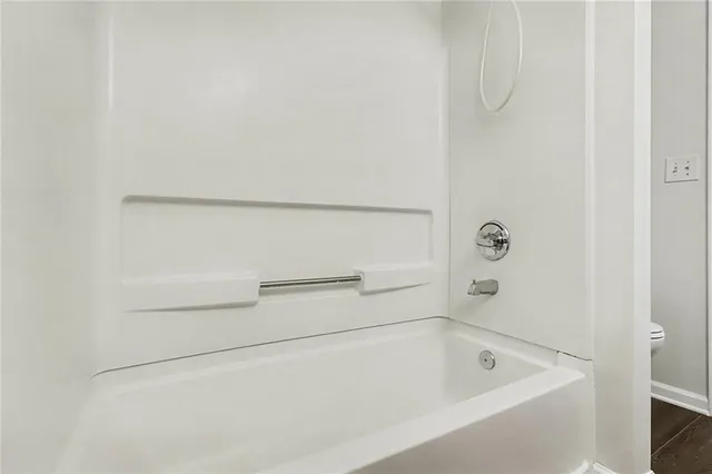 $2,000 | 2559 Walden Lake Drive, Decatur, GA 30035