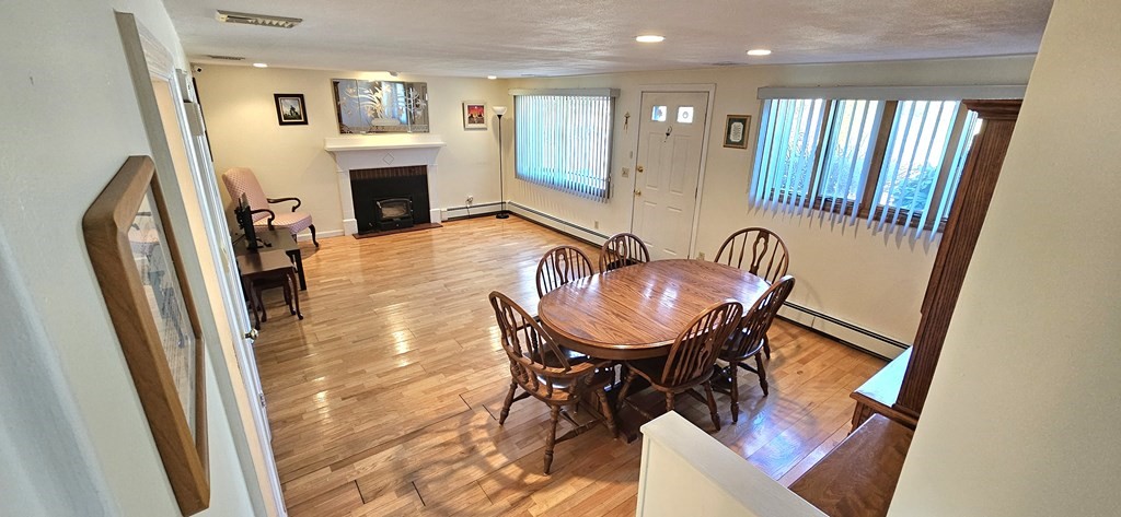 130 Howie Road Braintree, MA 02184 - Photo 3 of 10 Gallery Image 3