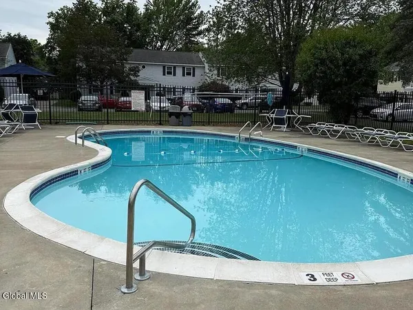 $1,825 | 161 Cedarview Lane, Colonie, NY 12189