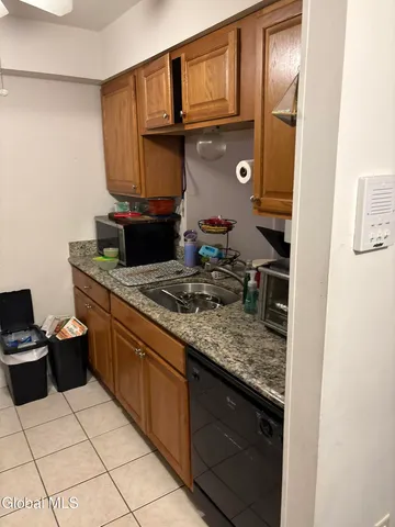 $1,825 | 161 Cedarview Lane, Colonie, NY 12189