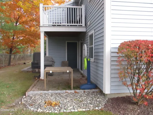 $1,825 | 161 Cedarview Lane, Colonie, NY 12189