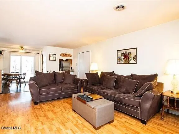 $1,825 | 161 Cedarview Lane, Colonie, NY 12189