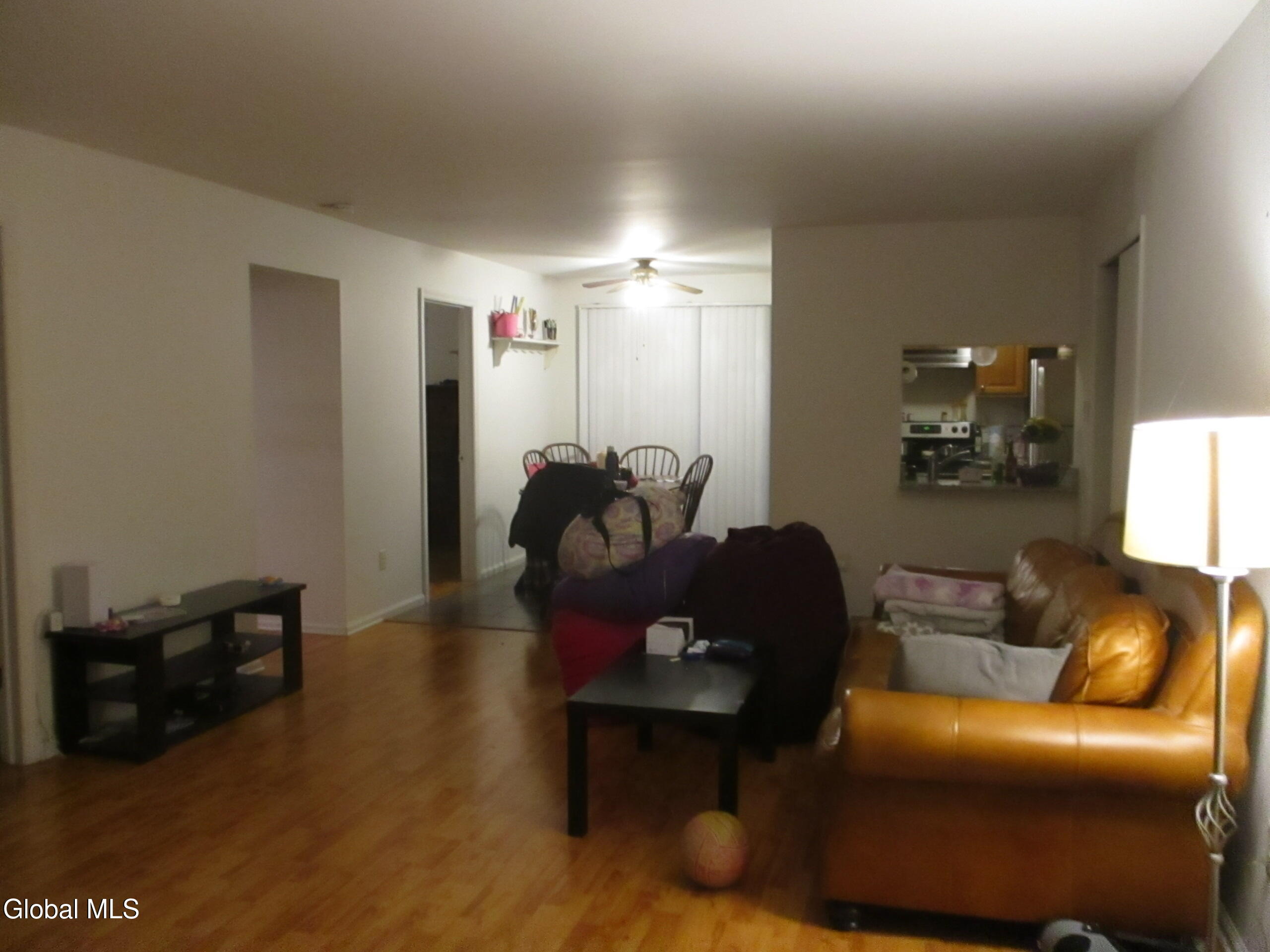 161 Cedarview Lane Colonie, NY 12189 - Photo 9 of 26 IMG_0319