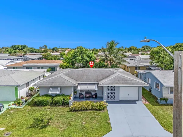 $350,000 | 4920 Northwest 55th Street, Tamarac, FL 33319