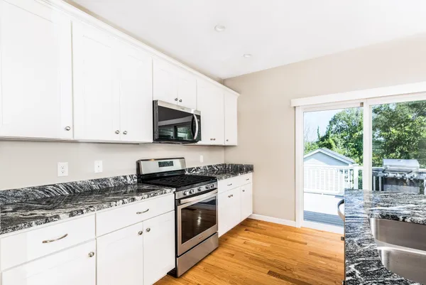 $799,900 | 6 Chadwick Circle, Windham, NH 03087