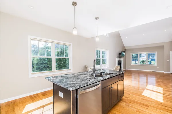 $799,900 | 6 Chadwick Circle, Windham, NH 03087
