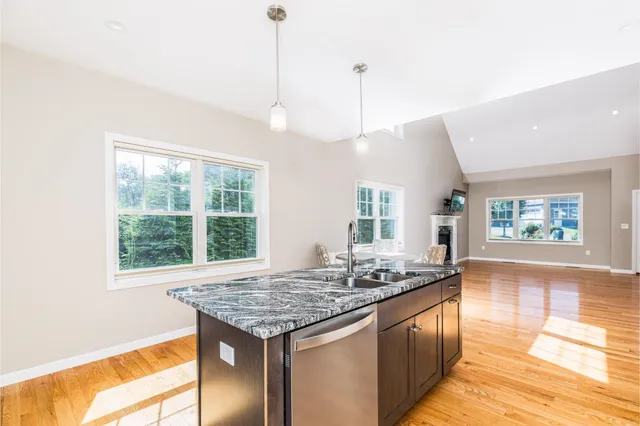 $799,900 | 6 Chadwick Circle, Windham, NH 03087