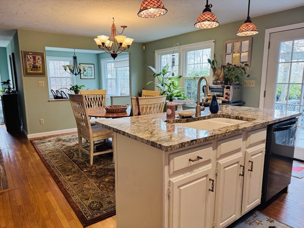 128 Westerly Road, Unit B Plymouth, MA 02360 - Photo 3 of 31 Gallery Image 3