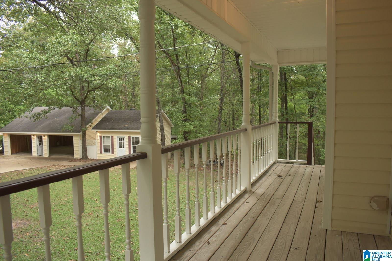 413 Thompson Road Alabaster, AL 35007 - Photo 5 of 53 Gallery Image 5