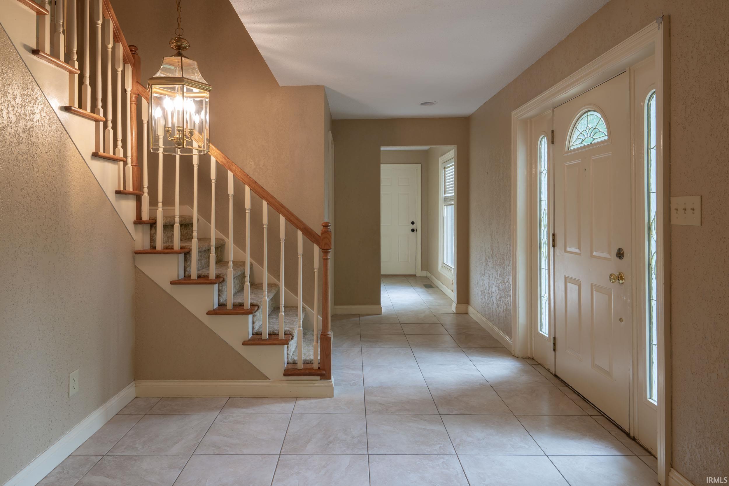 10530 Uncas Trail Fort Wayne, IN 46804 - Photo 7 of 36