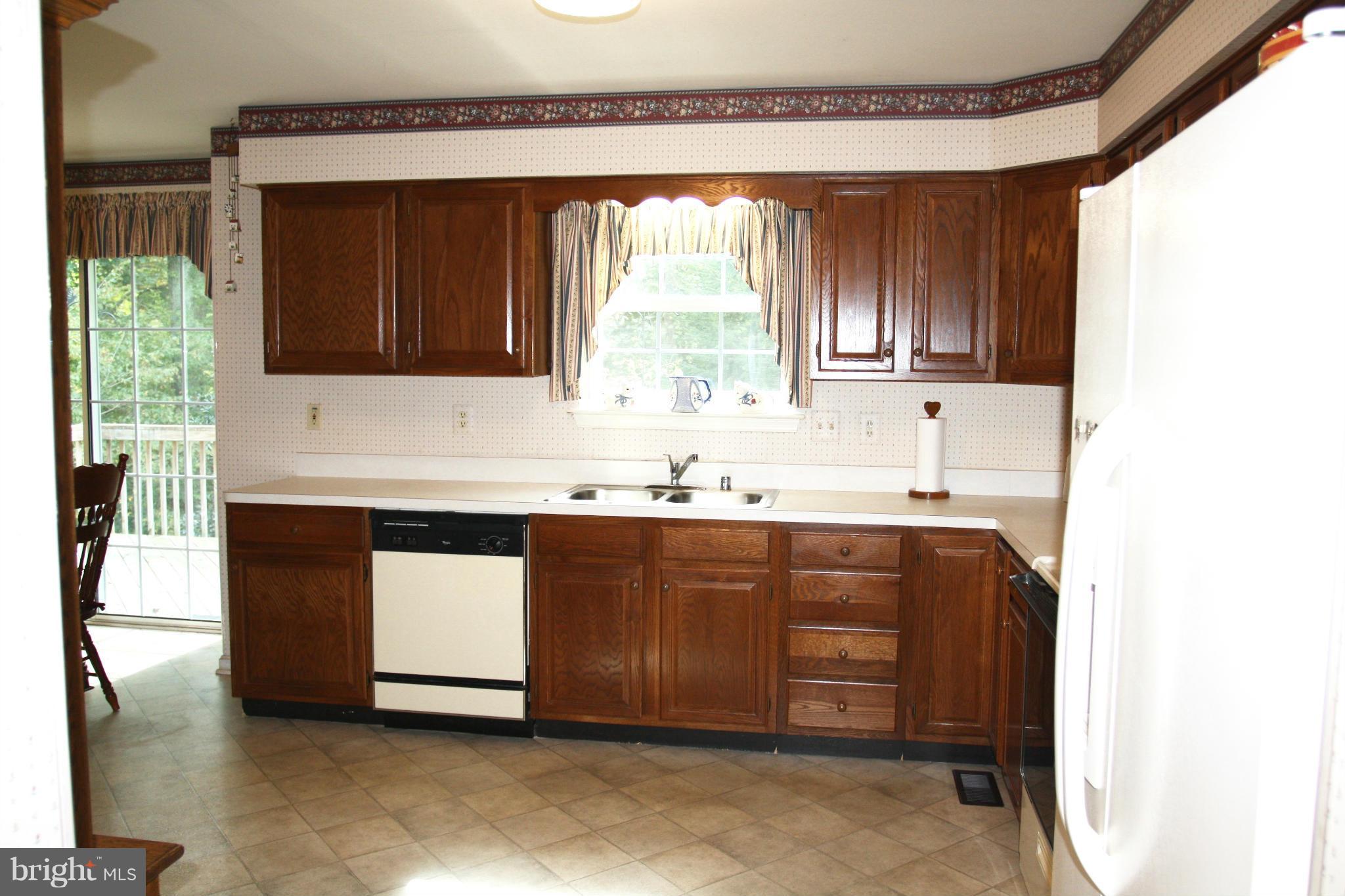 323 Rachaels Way Prince Frederick, MD 20678 - Photo 12 of 30 Kitchen