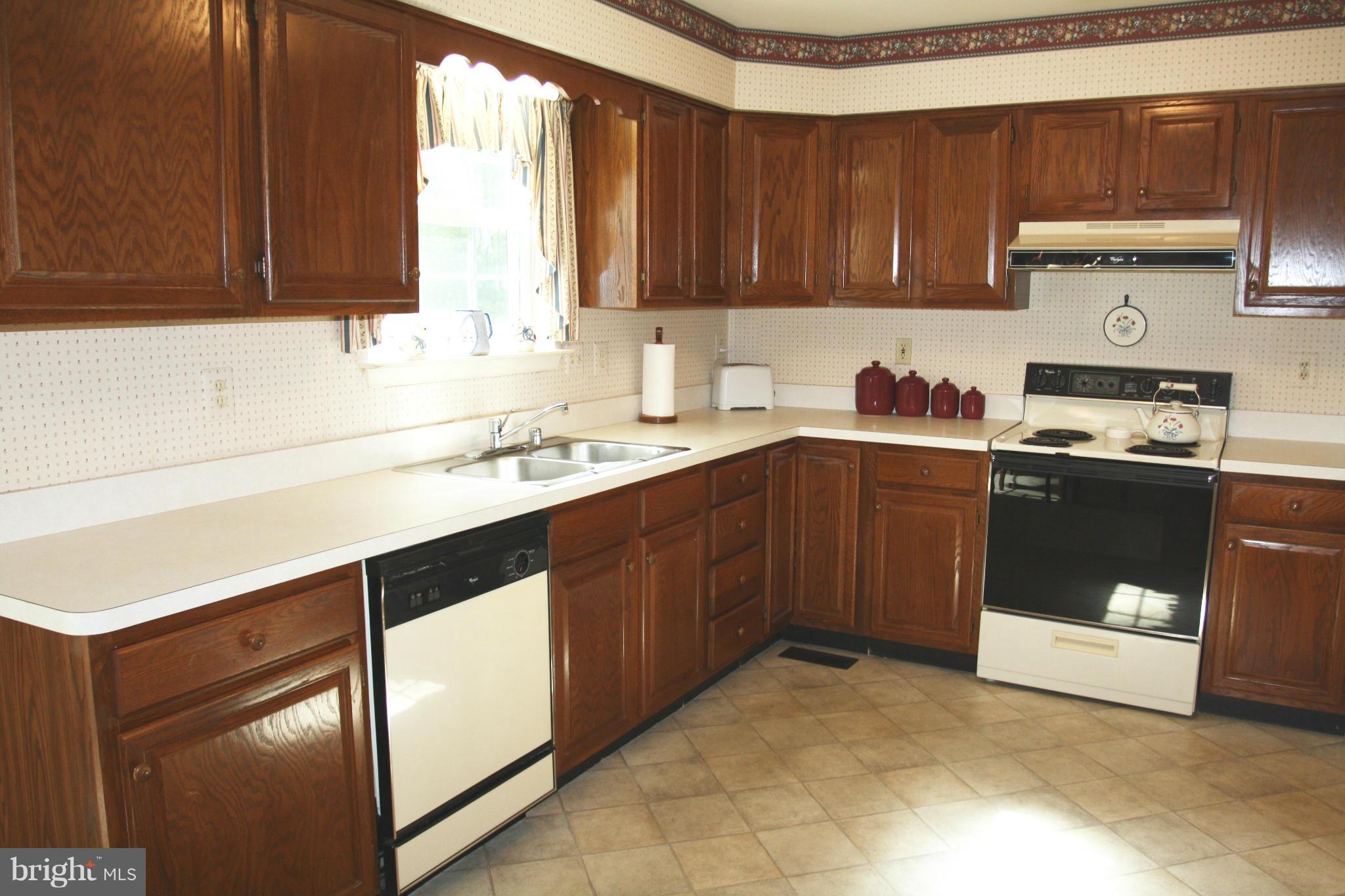 323 Rachaels Way Prince Frederick, MD 20678 - Photo 10 of 30 Kitchen
