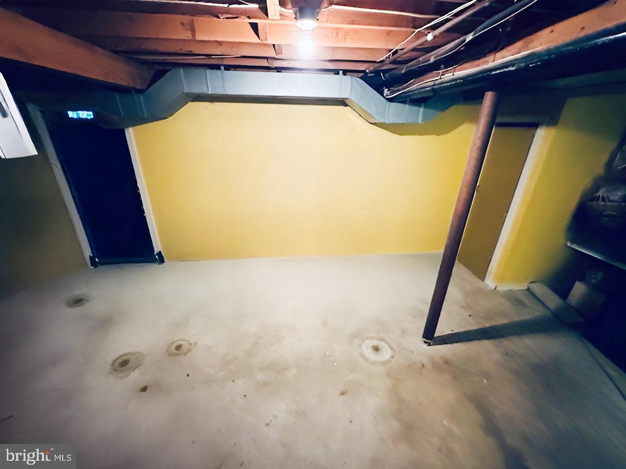 2 Devonshire Court Trenton, NJ 08628 - Photo 17 of 22 a view of a room with painted walls