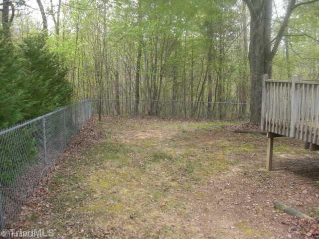 192 Local Road Mayodan, NC 27027 - Photo 4 of 14 Yard/Garden.