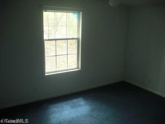 192 Local Road Mayodan, NC 27027 - Photo 5 of 14 1st Bedroom.