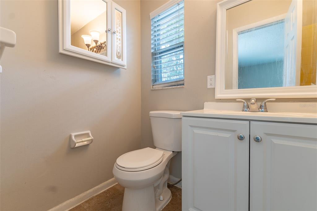 614 East Wheeler Road Seffner, FL 33584 - Photo 15 of 19